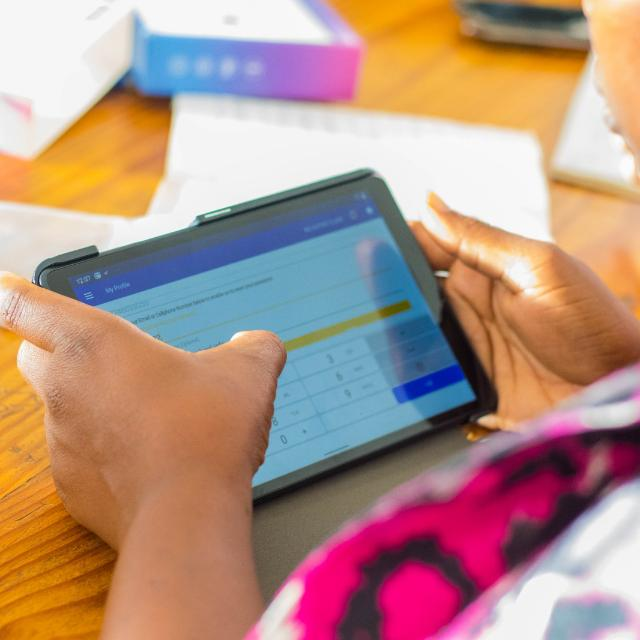 SMART TABLET EARLY LEARNING ASSESSMENT(STELA)